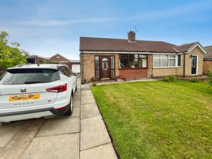 Front External- click for photo gallery